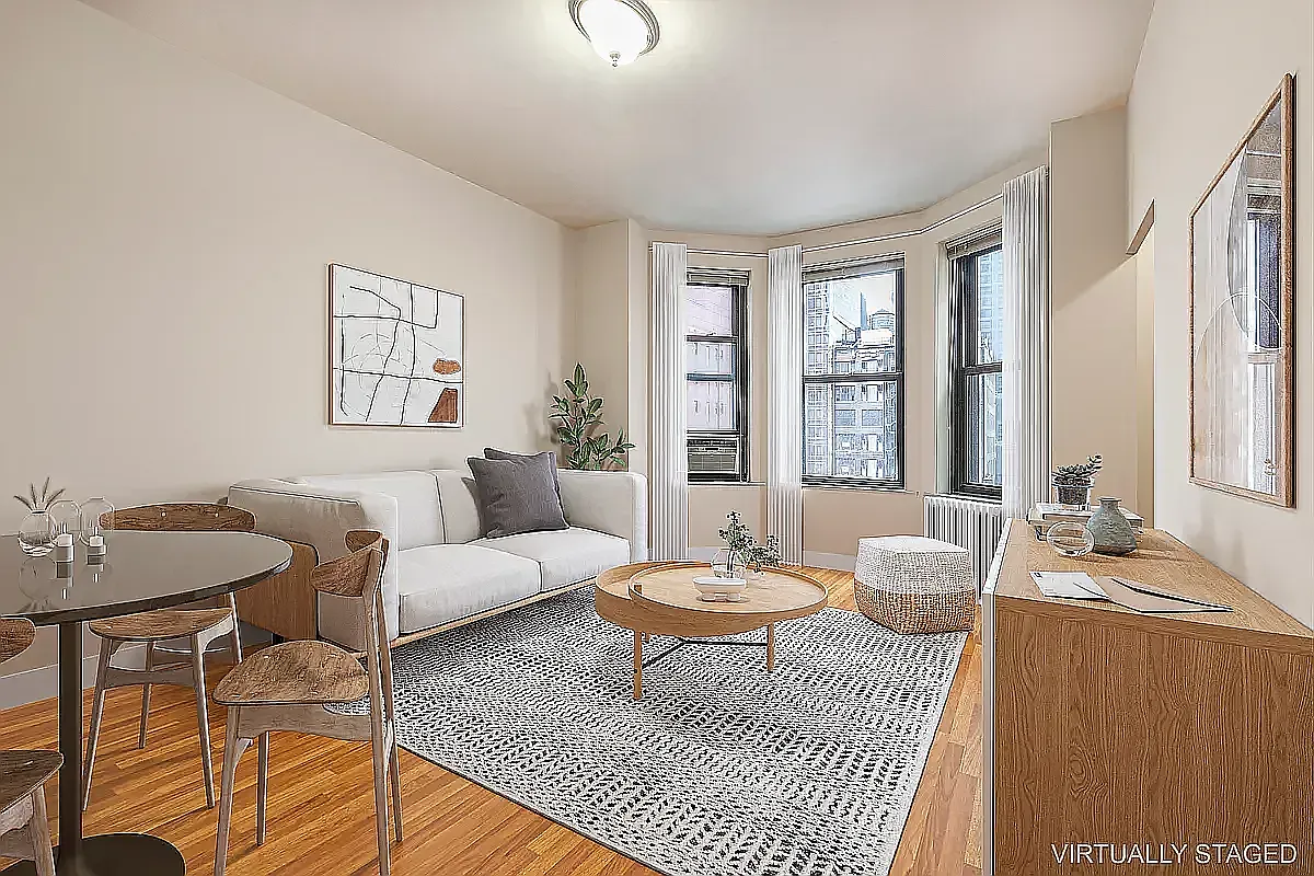 150 West 47th Street — Photo 1