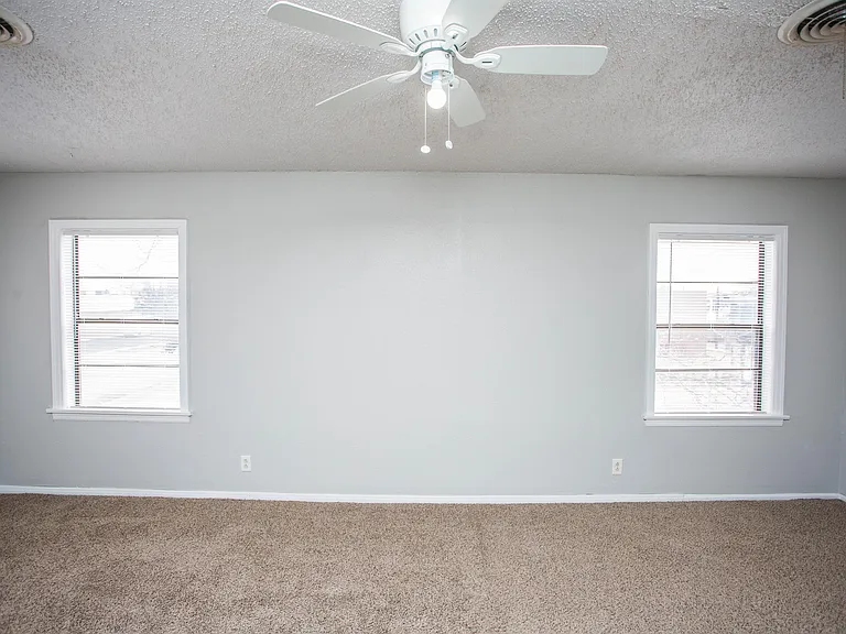 1626 Avenue Y #2 — Photo 2