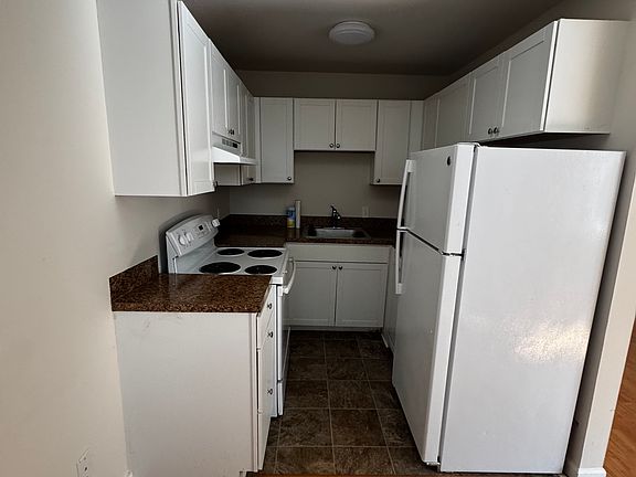 4th image of 3642 14th Ave W APT 4