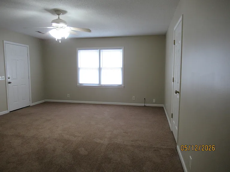 170 Gertrude Dr — Photo 3