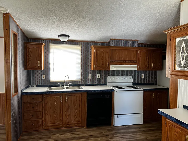 3274 Westport Rd — Photo 7