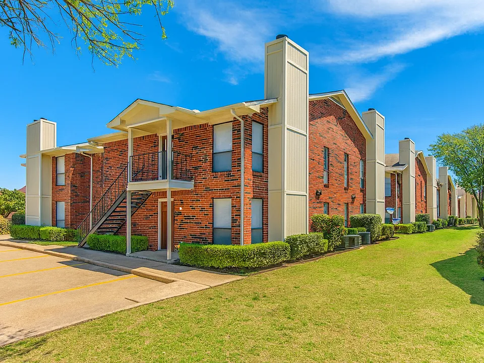 Dove Hollow Apartments