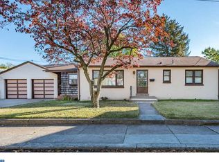 41 Henry St, Hamilton, NJ 08611