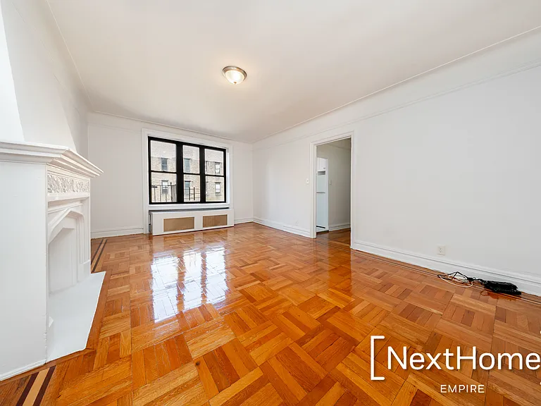 144-32 35th Ave #C54 — Photo 2