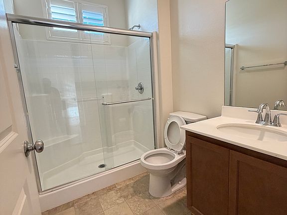 5th image of 6614 Mogano Dr