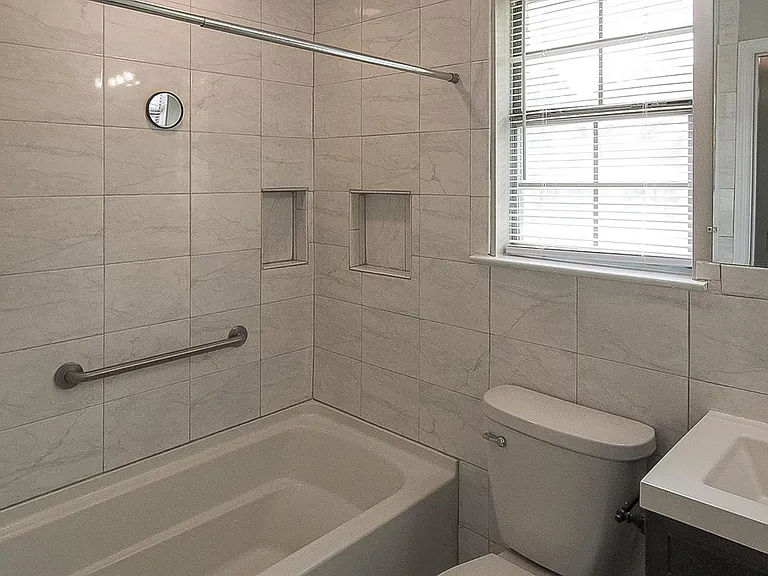 1235 Pineridge Way — Photo 18