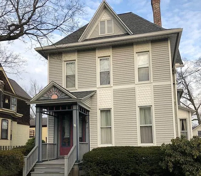 402 Poplar St #1 — Photo 9