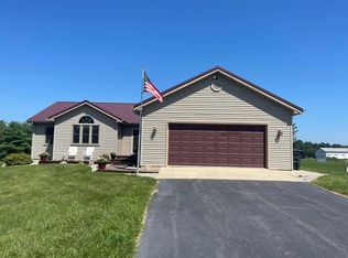 4977 E 600 N, Churubusco, IN 46723
