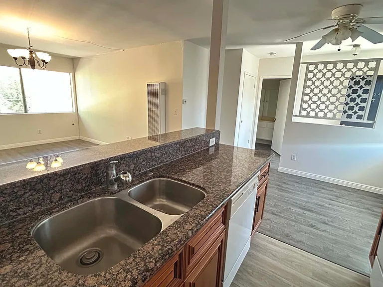1470 E Wilson Ave #204 — Photo 3