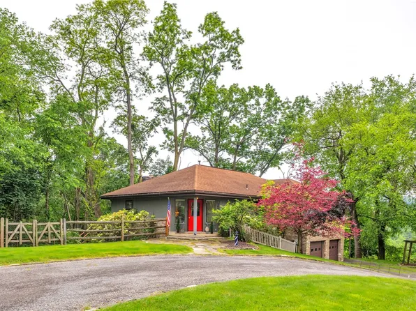 300 High St, Oakmont, PA 15139