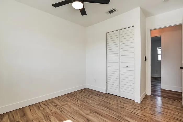 744 Forester Ave — Photo 13