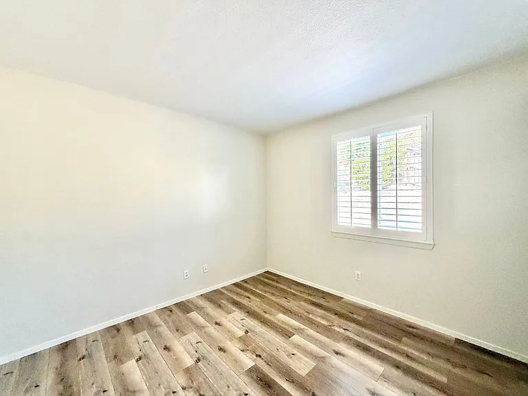 46383 Vianne Ct — Photo 13