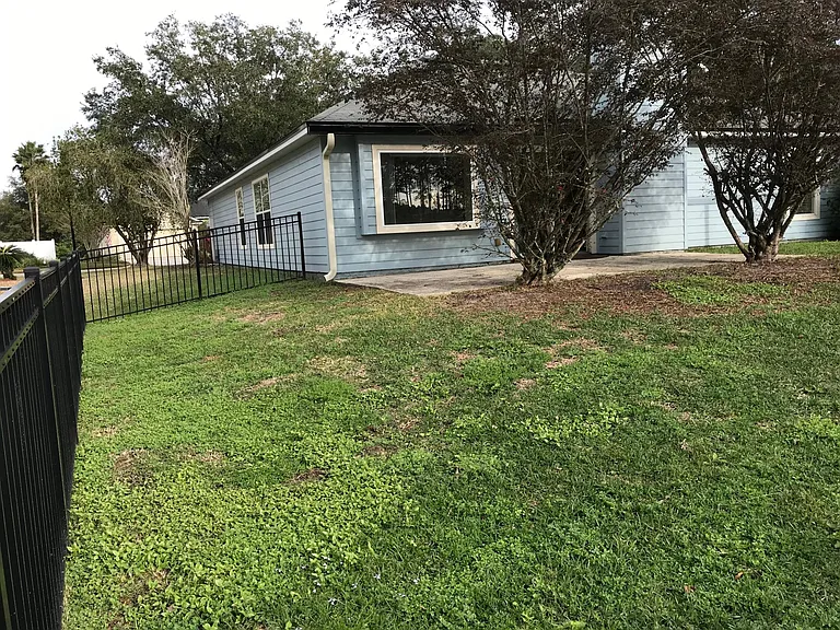 617 Southern Lily Dr — Photo 18