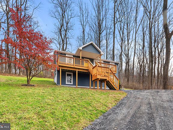 3rd image of 125 Gayles Ln