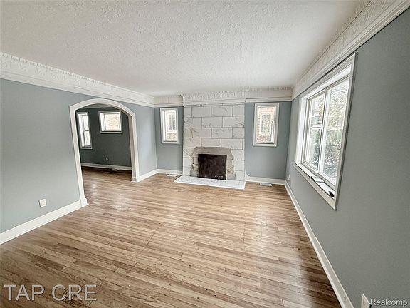2nd image of 17351 Ilene St
