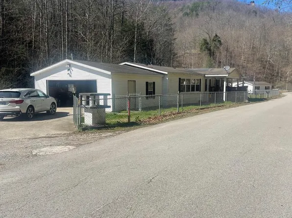 2037 Browns Fork Rd, Hazard, KY 41701