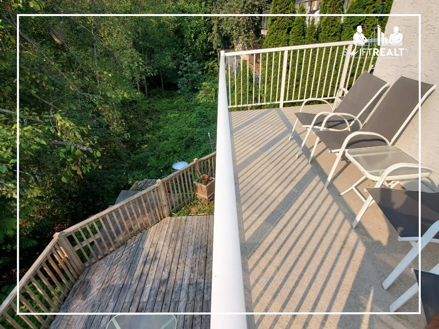 Well-maintained 3 Bed, 4 Half/Full Bath Half Duplex in Port Coquitlam! — Photo 4