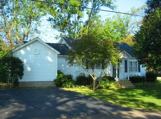 237 Walnut St, Adamsville, TN 38310