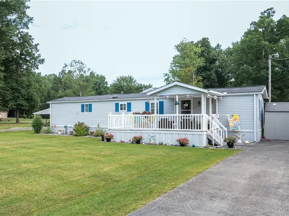 1515 Antler Aly, Jamestown, PA 16134