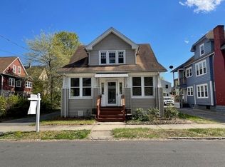 19 Taft St, Springfield, MA 01108