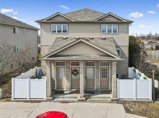 240 Westmeadow Dr #1D, Kitchener, ON