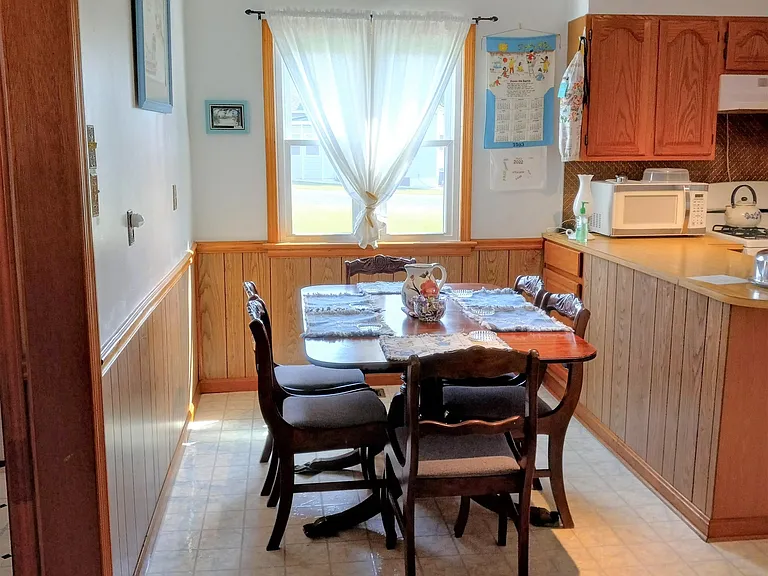 1163 Keezletown Rd — Photo 2