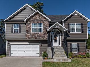 156 Sycamore Hill Dr, Clarksville, TN 37042