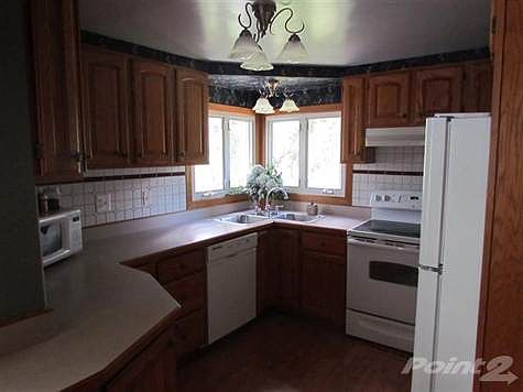 3rd image of 9140 Huron River Dr