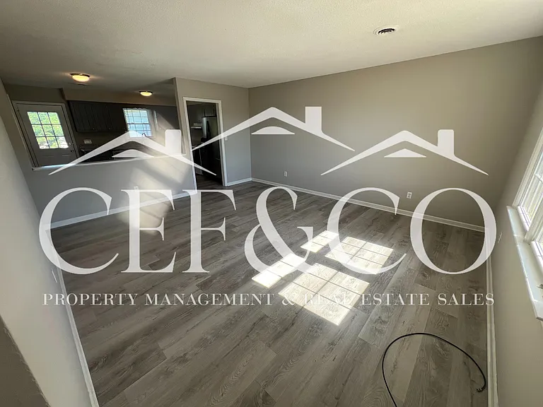 7940 Valley Falls Rd — Photo 13