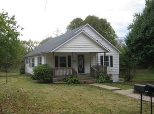 811 E Main St, California, MO 65018