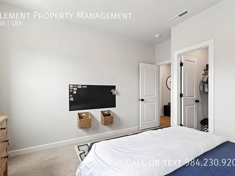 4730 Cypress Tree Ln #1 — Photo 41
