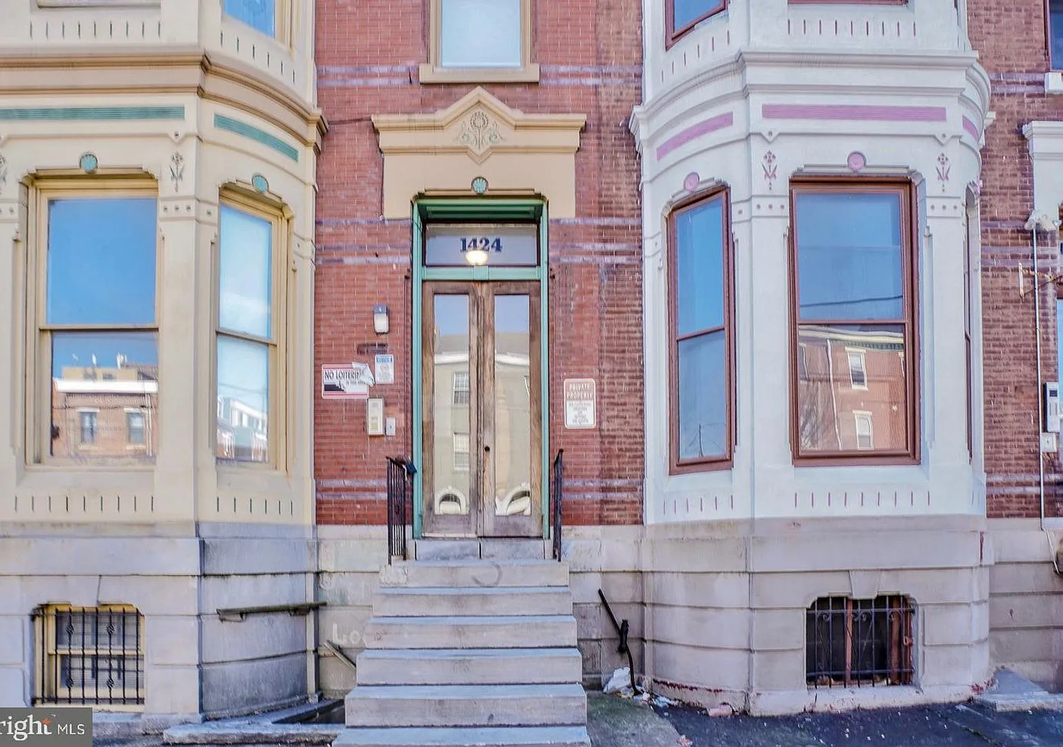 P1 - 1424 W Girard Ave — Photo 4