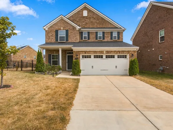 304 Finnegan Ct, Spring Hill, TN 37174