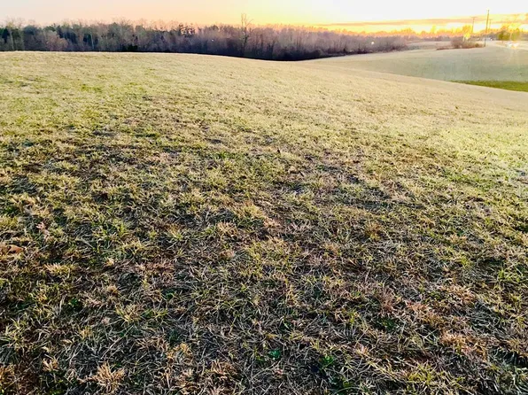 Neal St, Cookeville, TN 38501