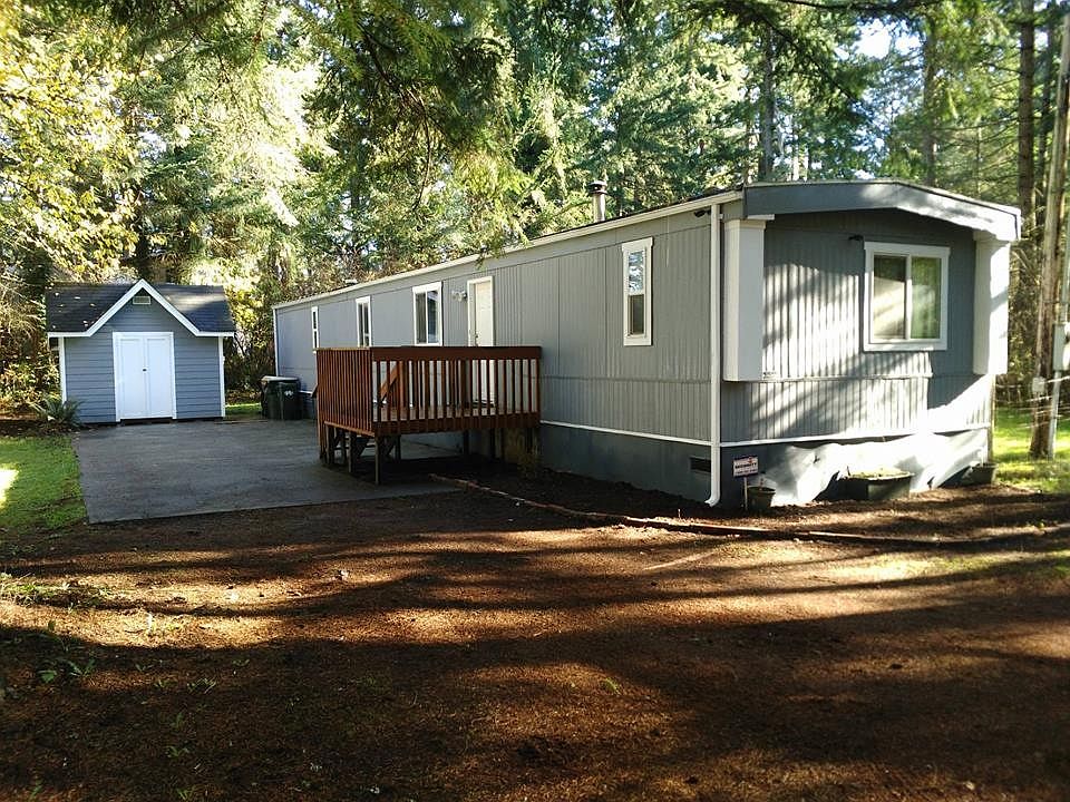 1st image of 16846 Nandina Ct SE