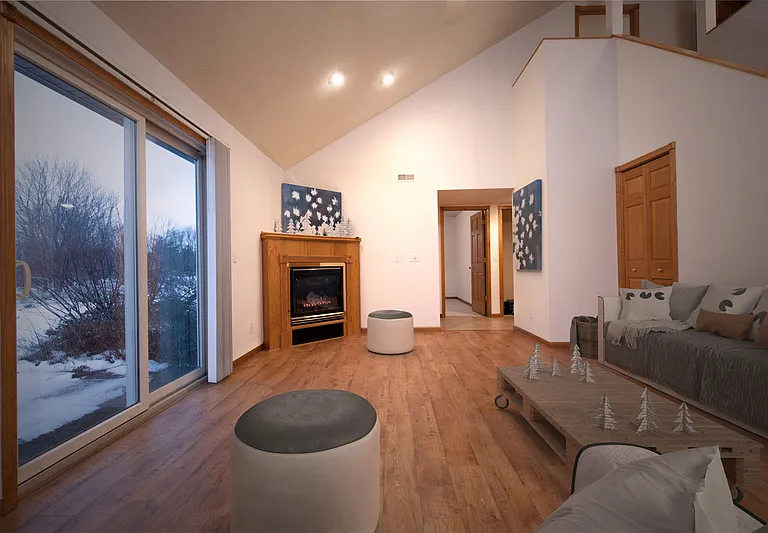 766 Wilfred Rd #B — Photo 7