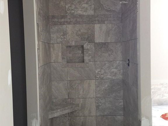 5th image of 9225 Sundance Trl #30