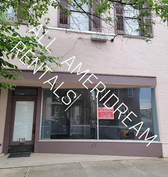 216 Carlisle St #1 — Photo 1