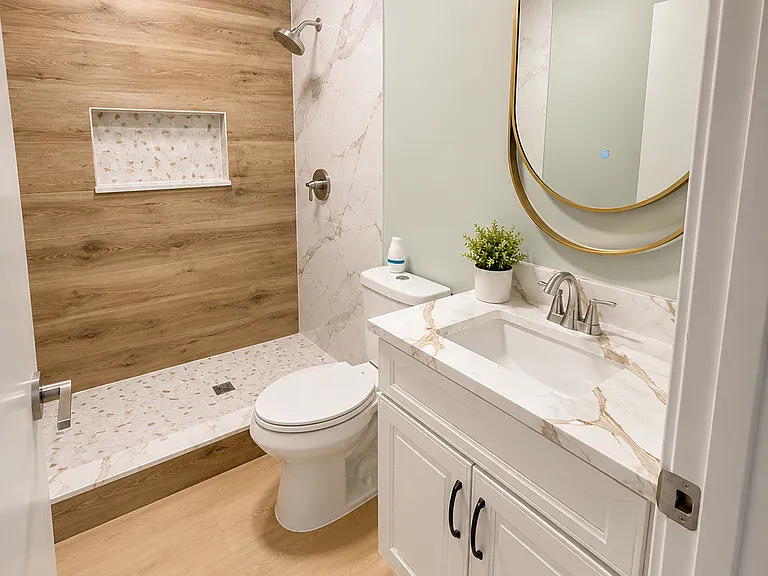 1005 Ashley Ave — Photo 6
