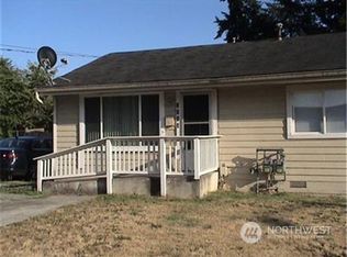 2811 NE 13th St #2, Renton, WA 98056