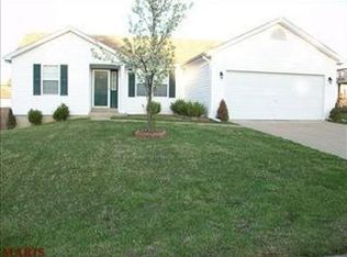 38 Spring Hill Cir, Wright City, MO 63390