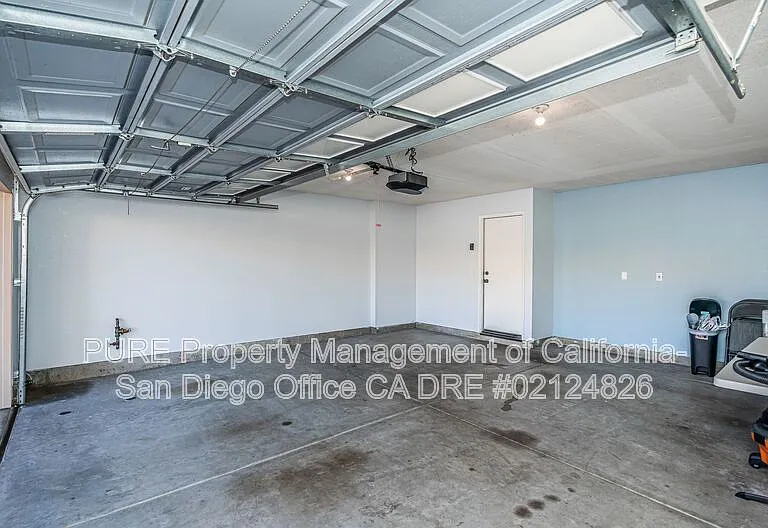 724 Whispering Trails Dr — Photo 19