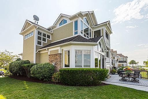 1st image of 508 Narrows Pointe Dr
