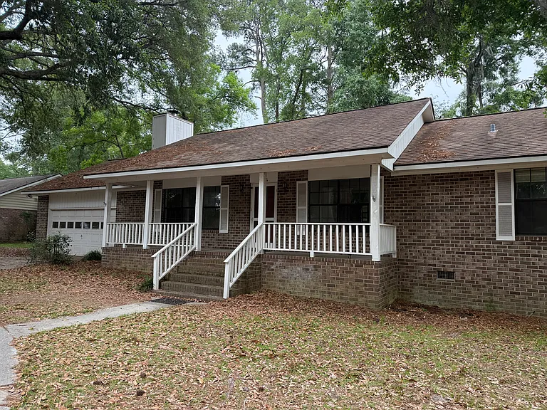 2504 Hermitage Rd — Photo 9