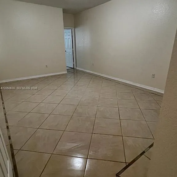 2416 SE 19th Ct #2416 — Photo 4