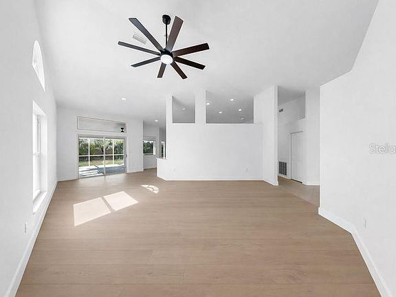 2nd image of 6409 Stone River Rd