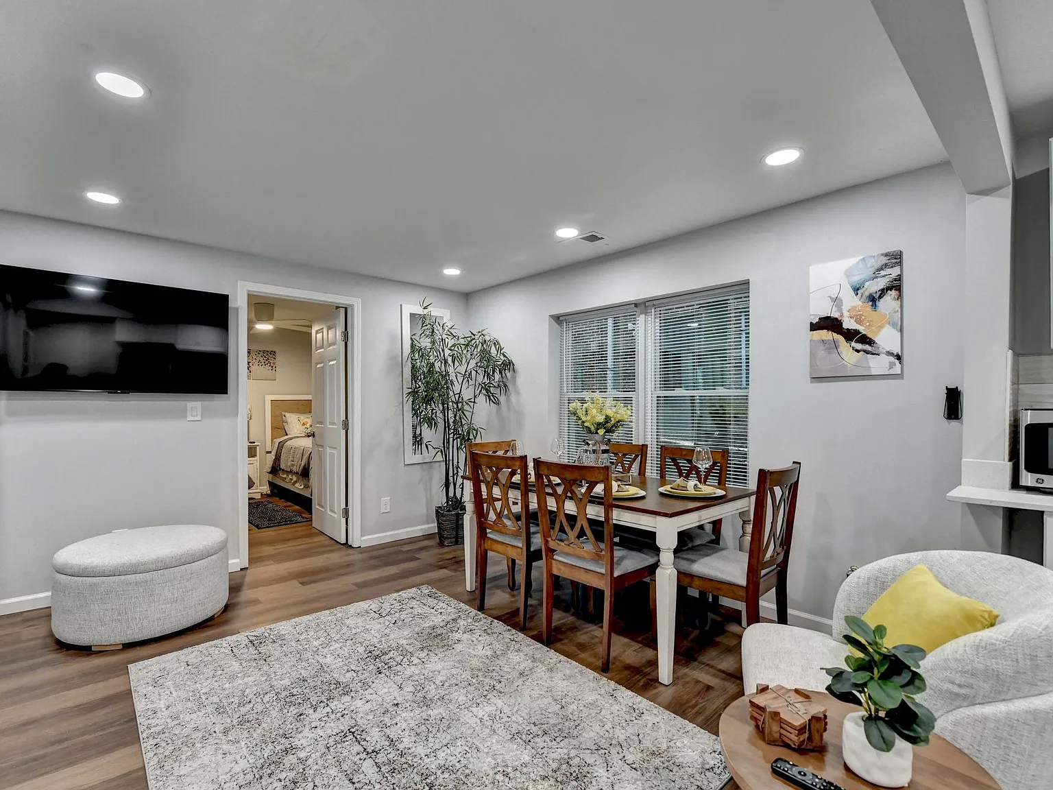 175 Burbank Dr NW — Photo 4