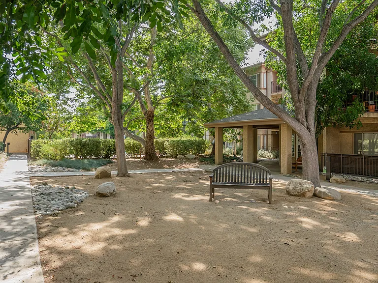 Valley Oaks Village — Photo 48