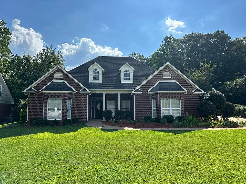 2111 Keystone Dr