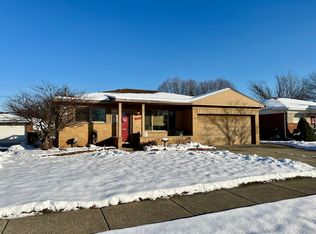 27306 Dover Ave, Warren, MI 48088